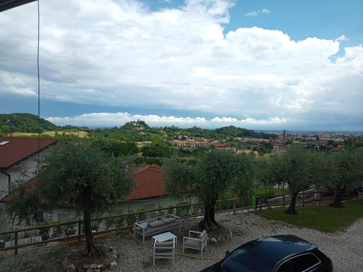 Casa Vittoria Guest House Romano D'Ezzelino Bagian luar foto